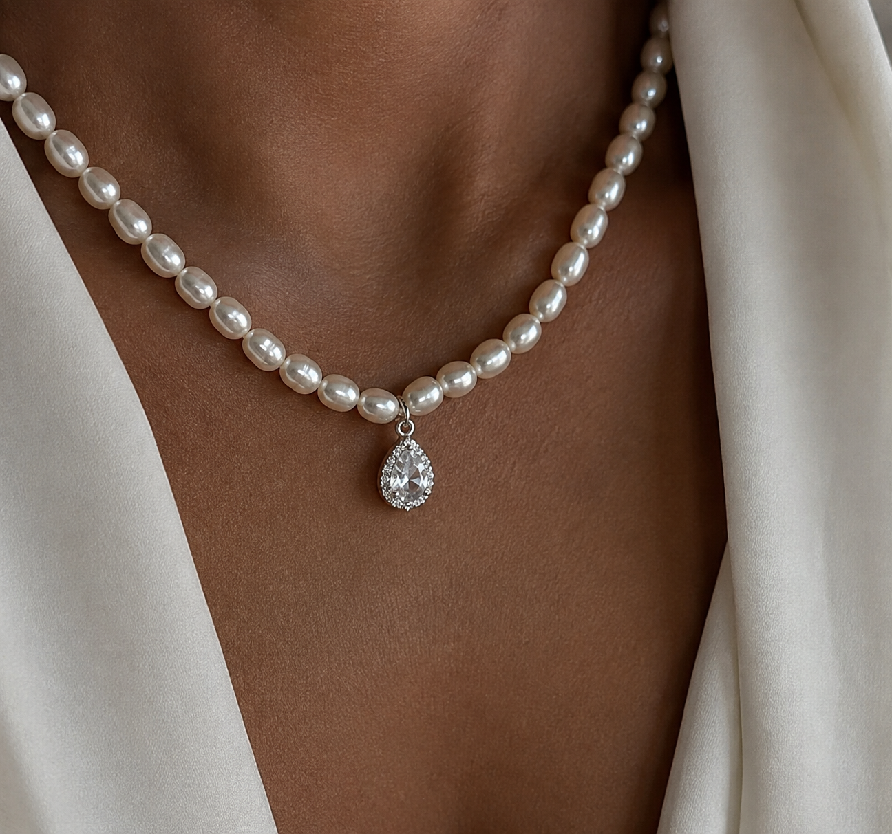 Freshwater Pearl Necklace with Pear-Cut Zircon Pendant