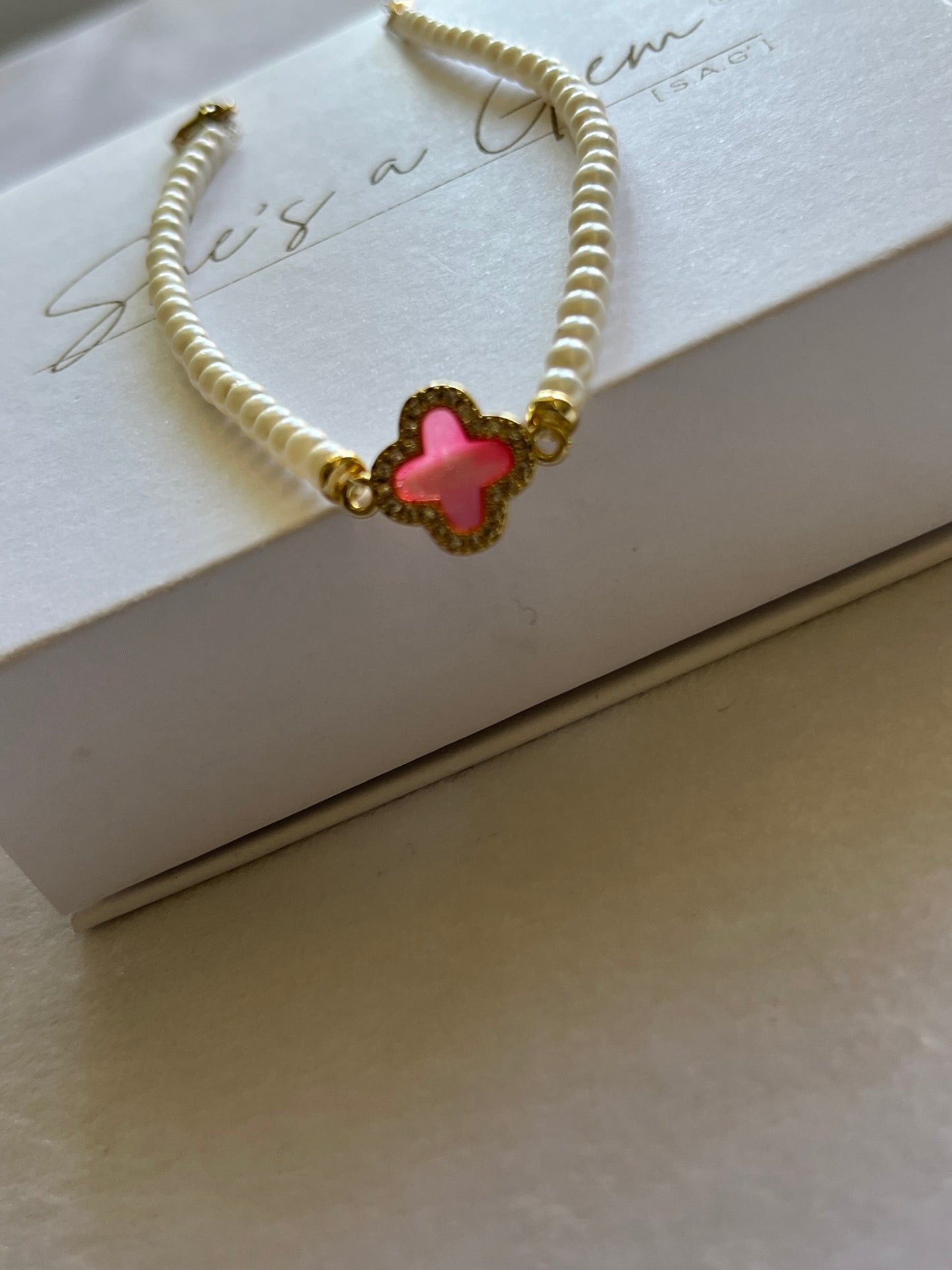 Four Leaf Pearl Bracelet
