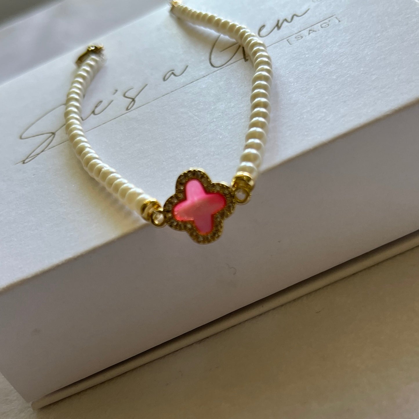 Four Leaf Pearl Bracelet