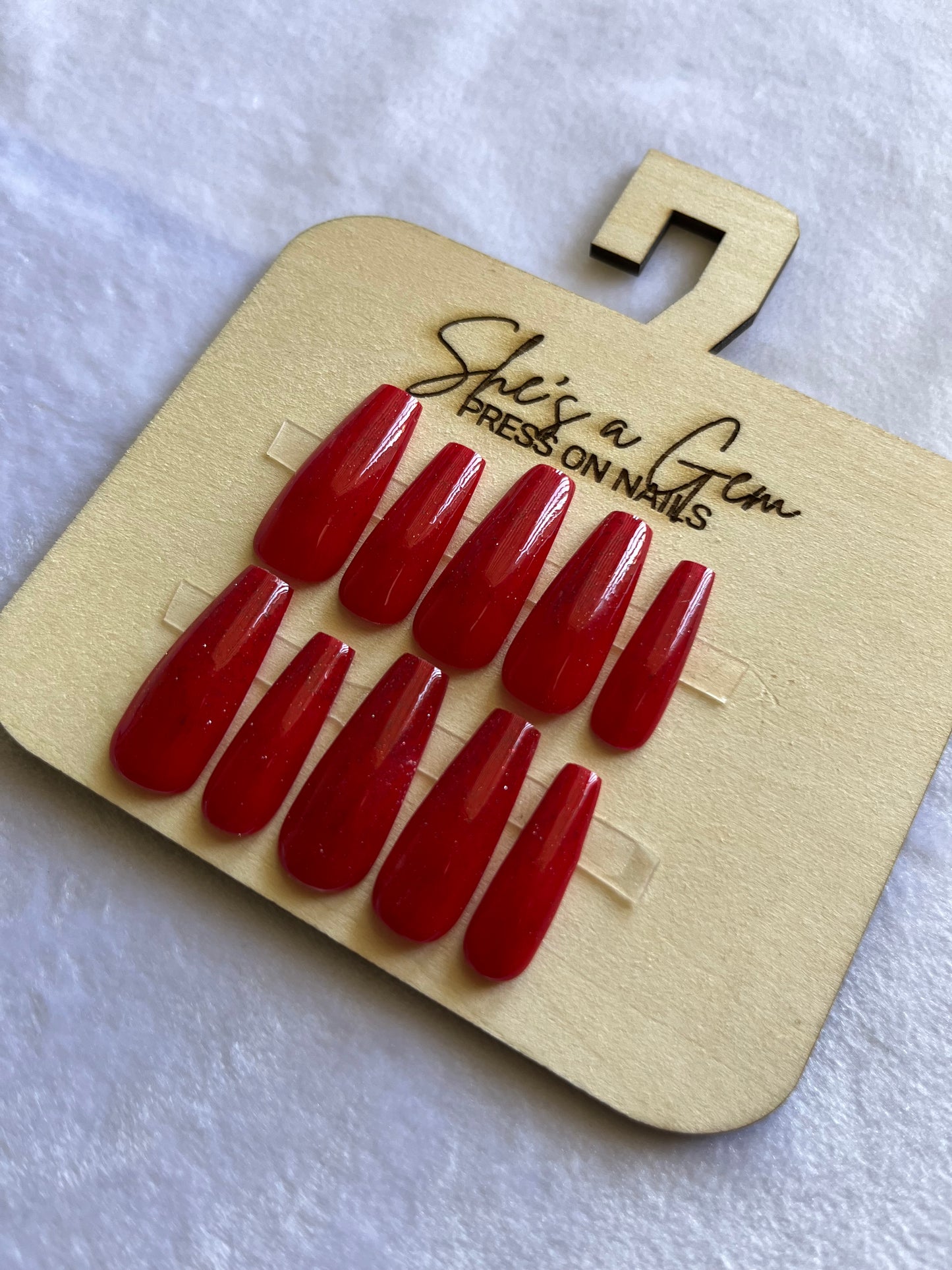 Lady Ruby Press on Nails