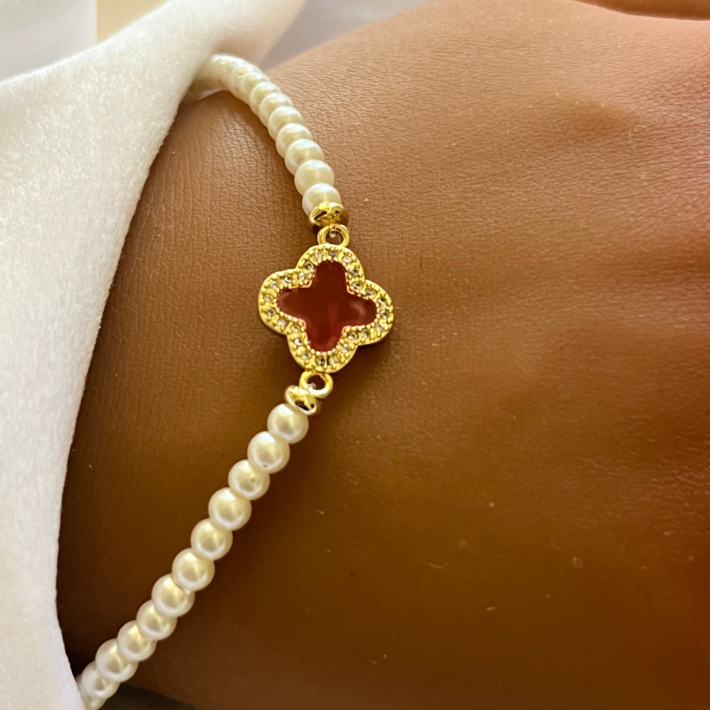 Four Leaf Pearl Bracelet
