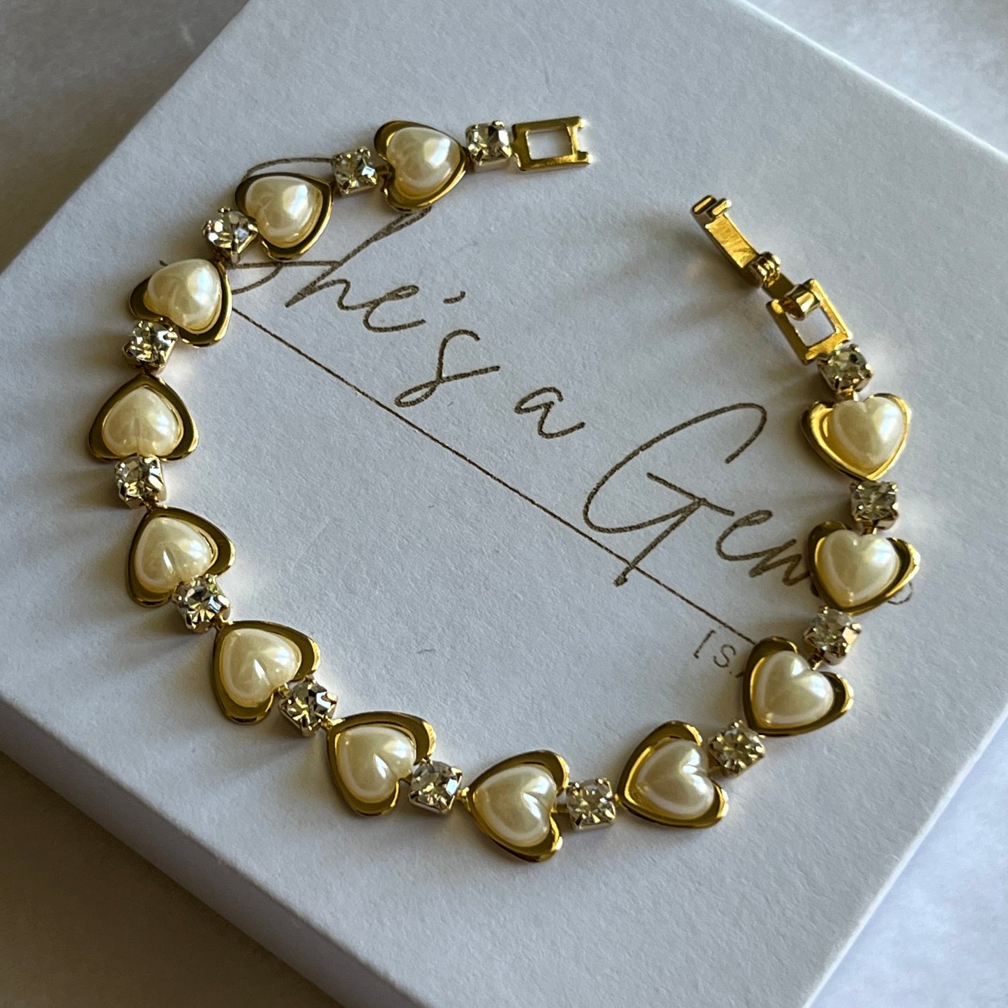 Sweetheart Pearl Bracelet