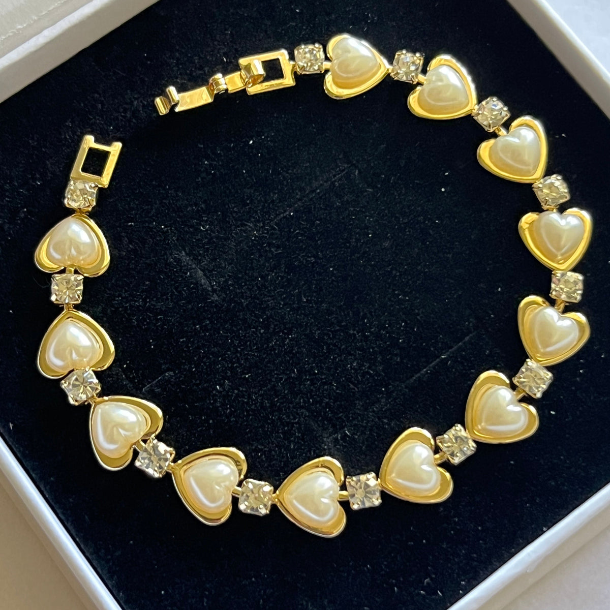 Gold Imitation Pearl Heart Bracelet