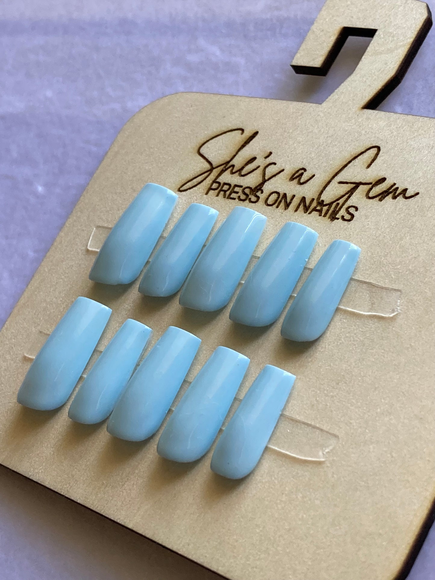 Aqua Aura-Press on Nails