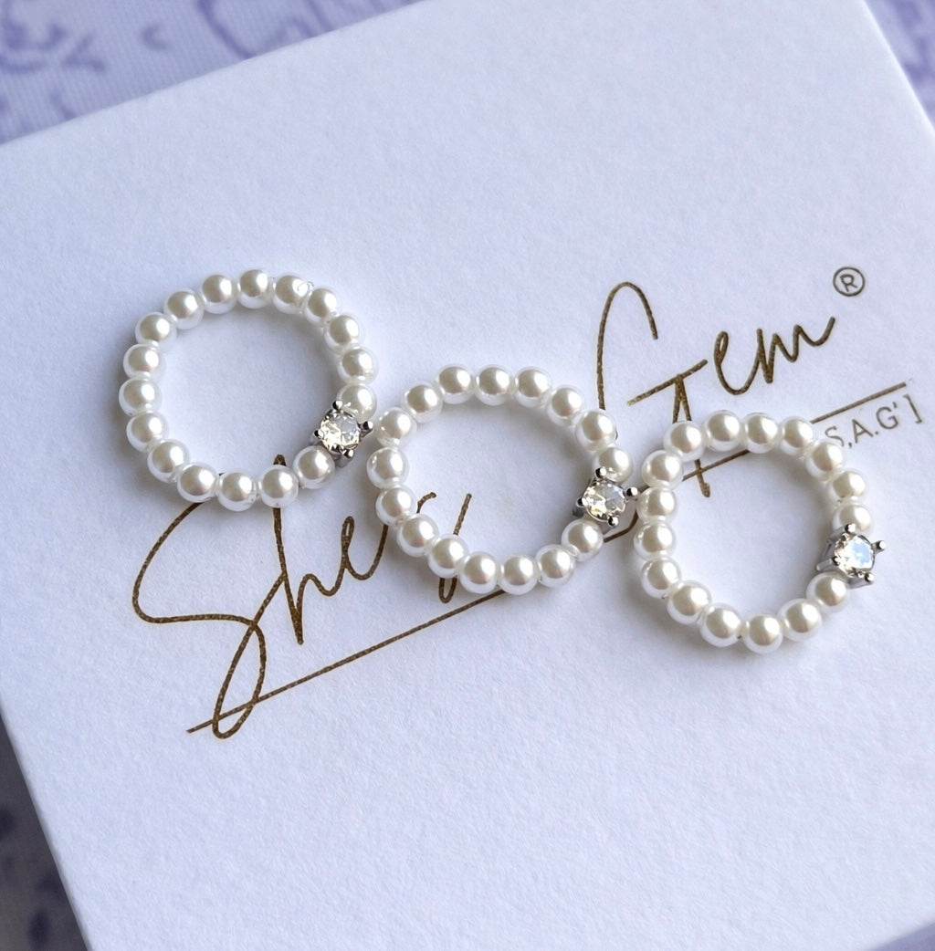 Gem Pearl Stretch Ring