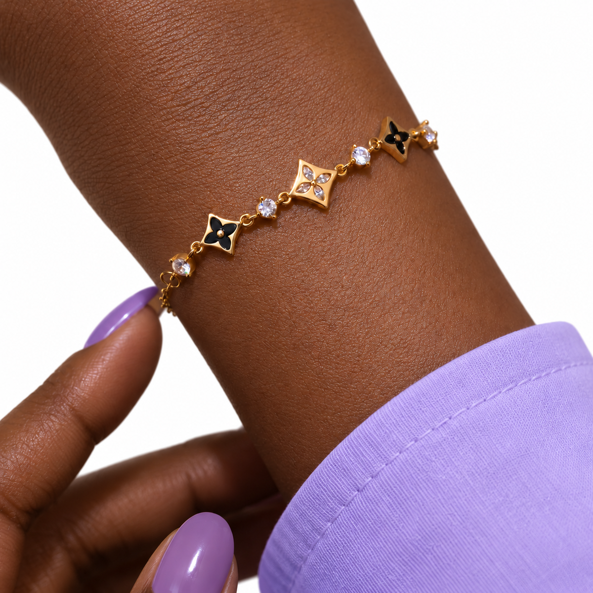 Gold Four Leaf Clover Flower Bracelet
