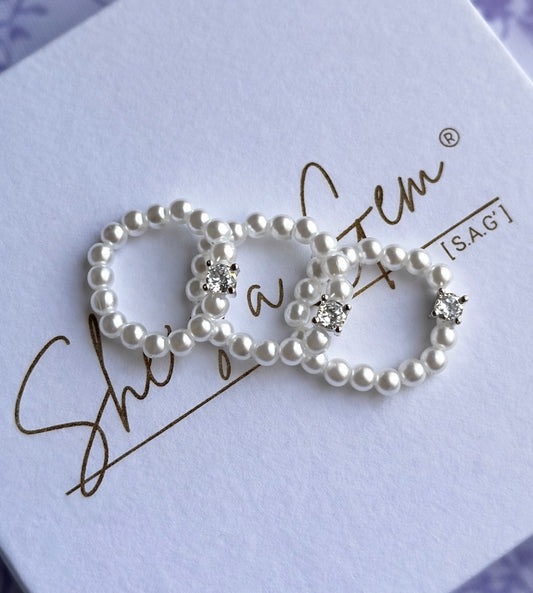 Gem Pearl Stretch Ring