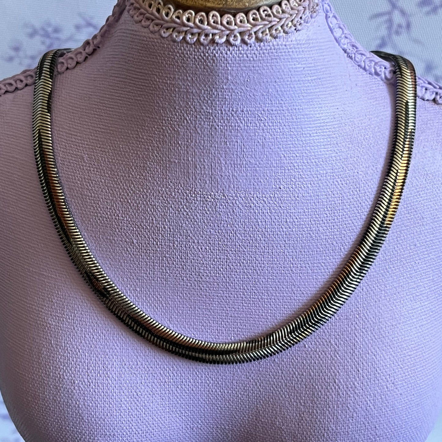 Silver Leopard Print Snake Chain Necklace