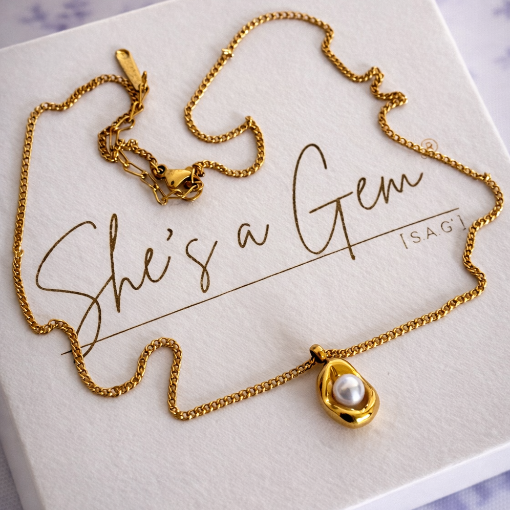 18K Gold Plated Stainless Steel Pearl Drift Pendant Necklace