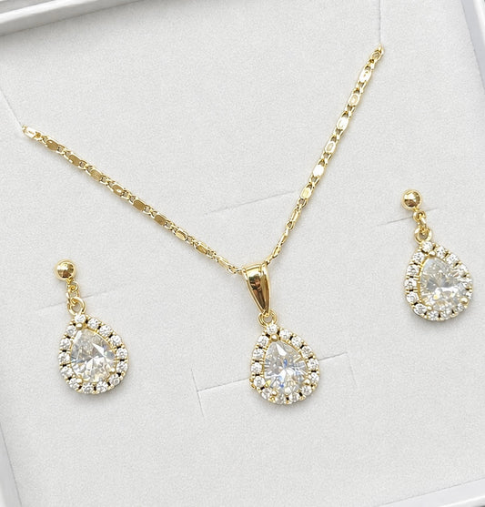 Pear Zirconia Necklace & Earring Set