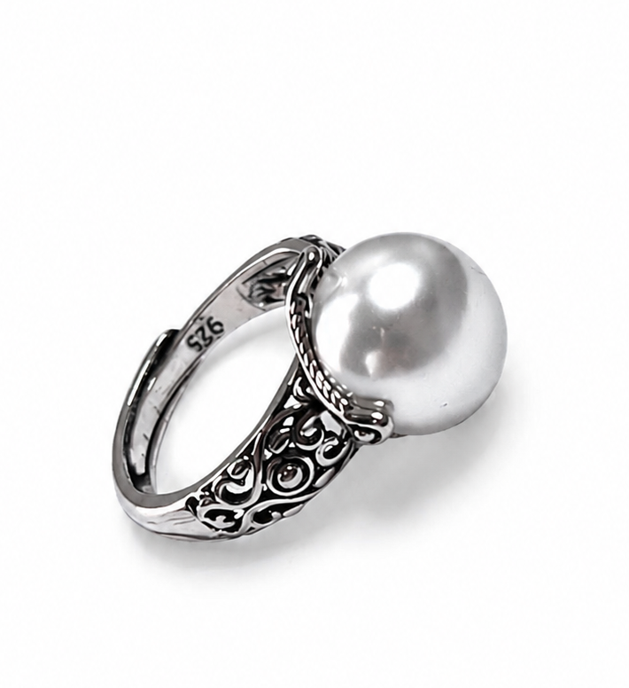 Pearl Heirloom Filigree Ring