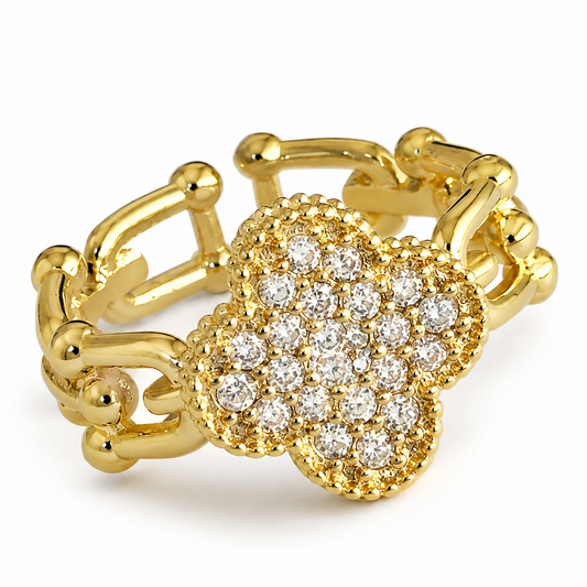 Clover Ring