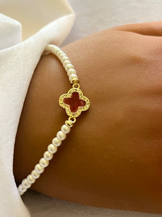 Four Leaf Pearl Bracelet
