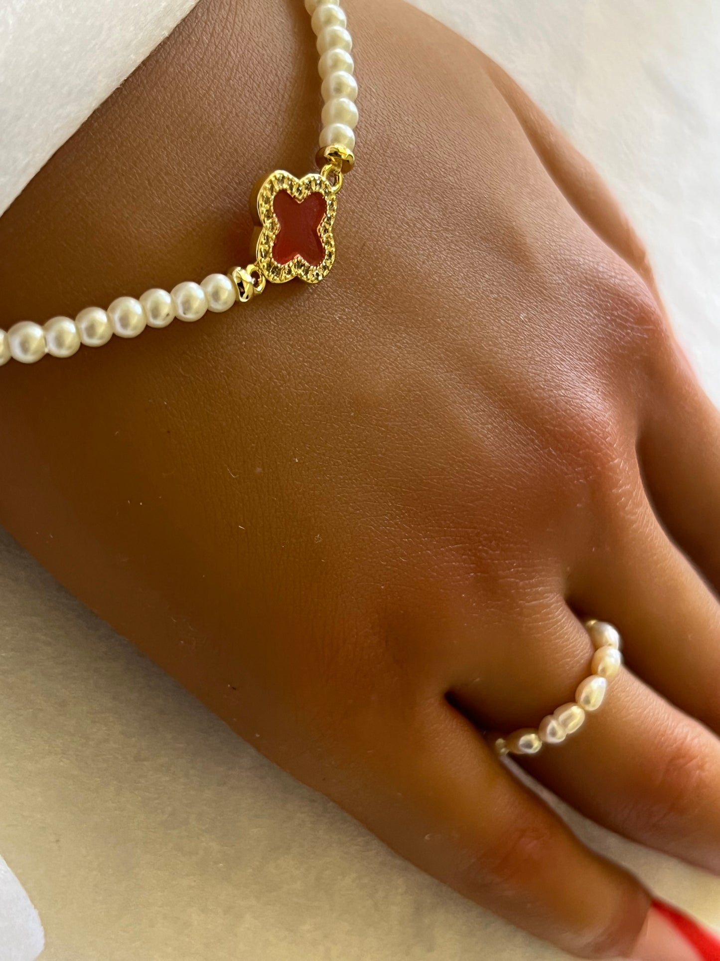 Four Leaf Pearl Bracelet