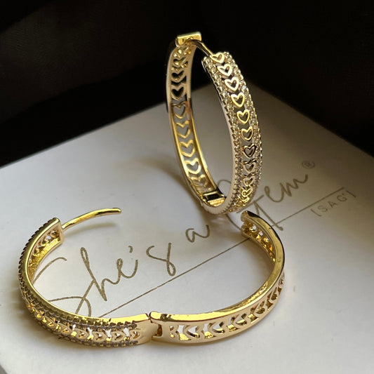 Amour Hoops