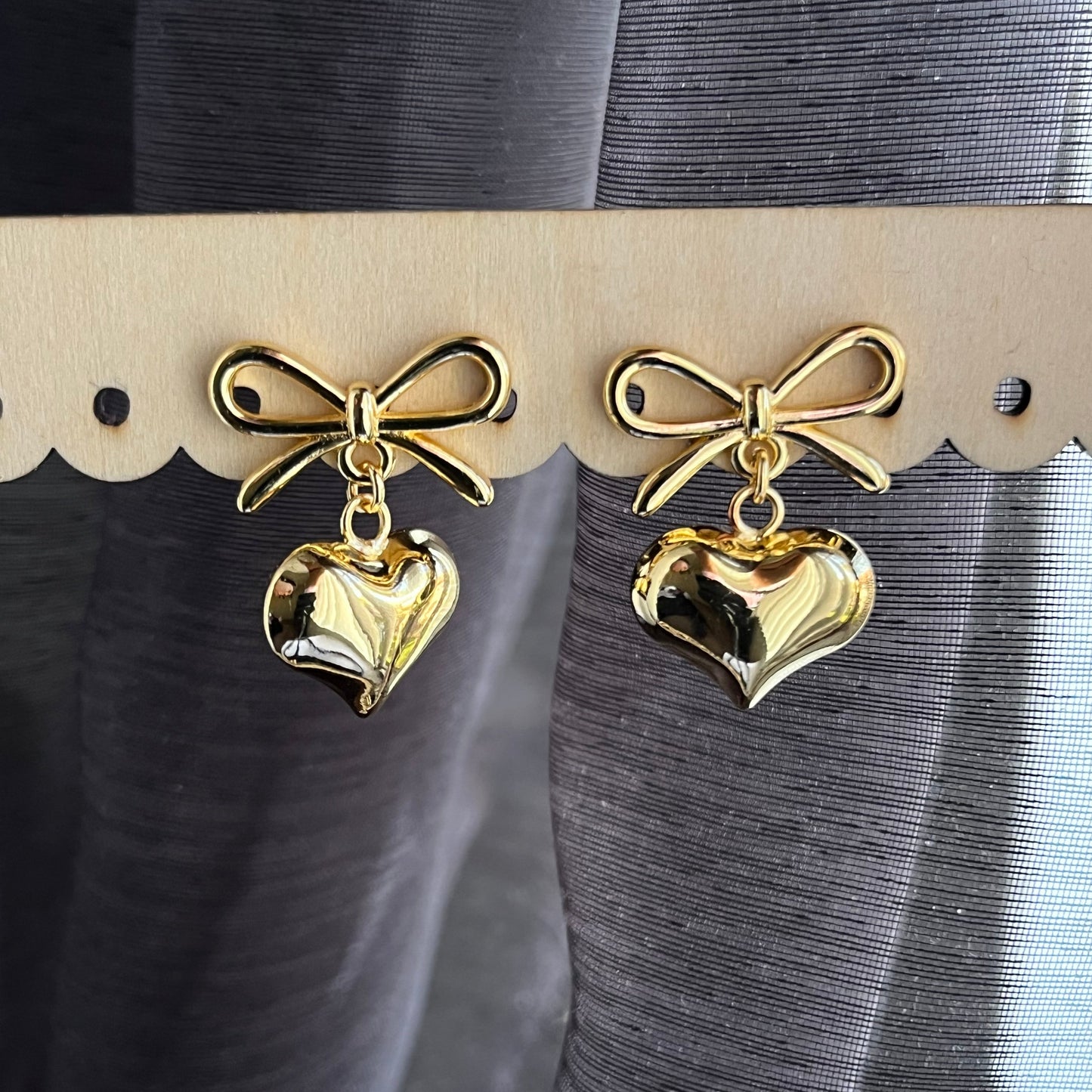 Gold Filled Bow Heart Stud Earrings