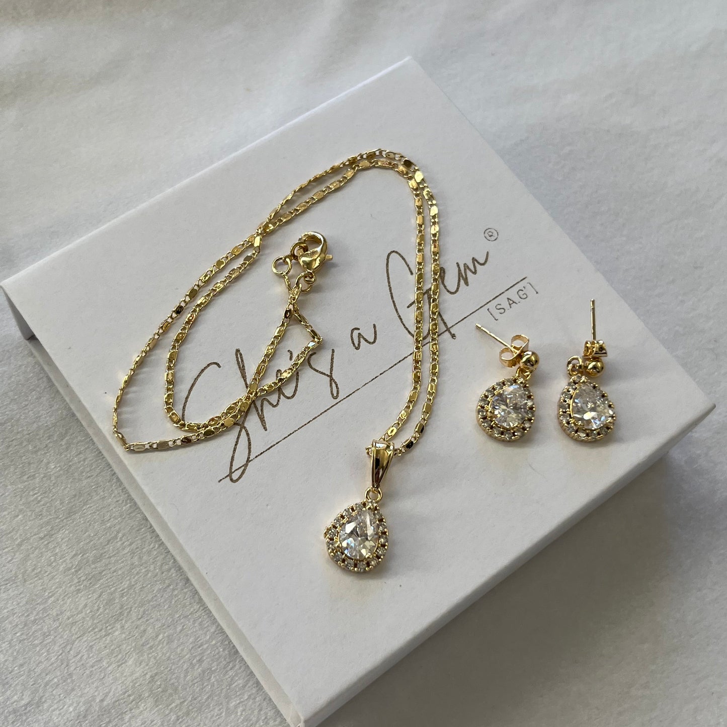 18K Gold Filled Pear Zirconia Necklace & Earring Set