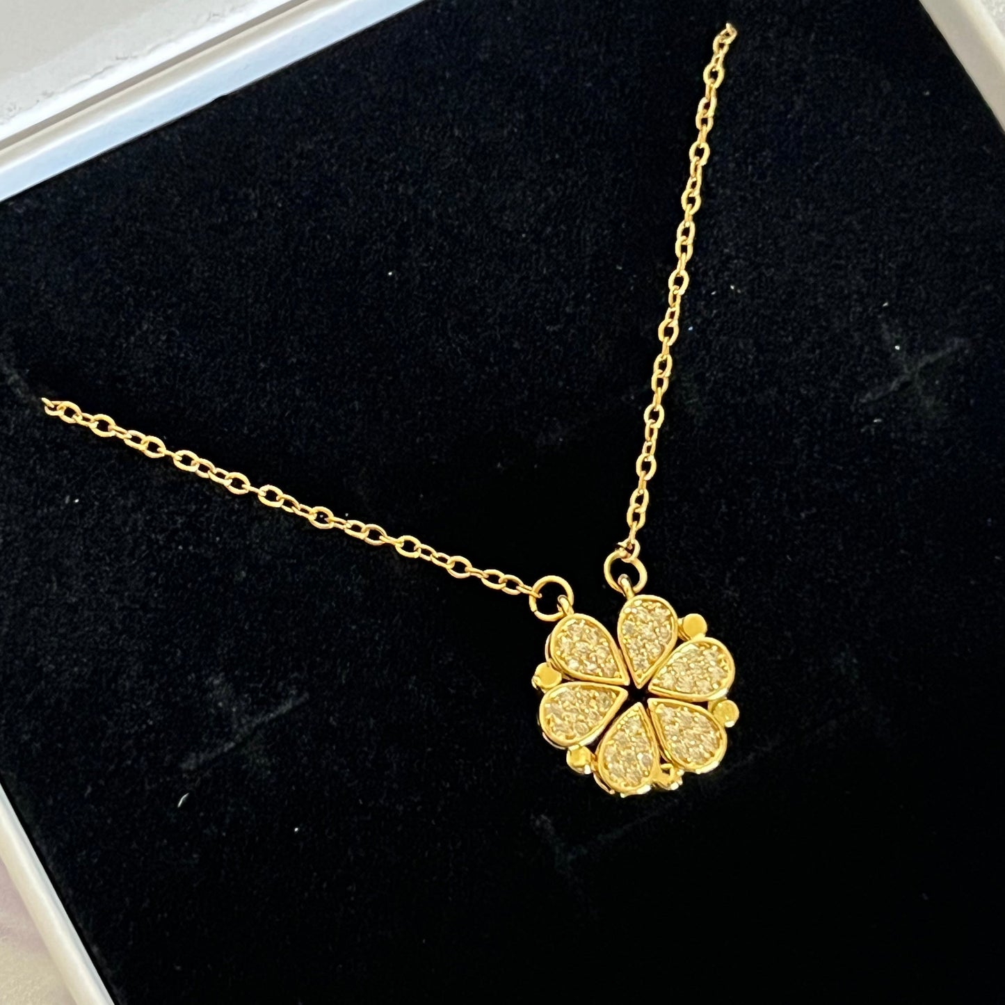 18K Gold Plated Stainless Steel Lucky Clover Necklace