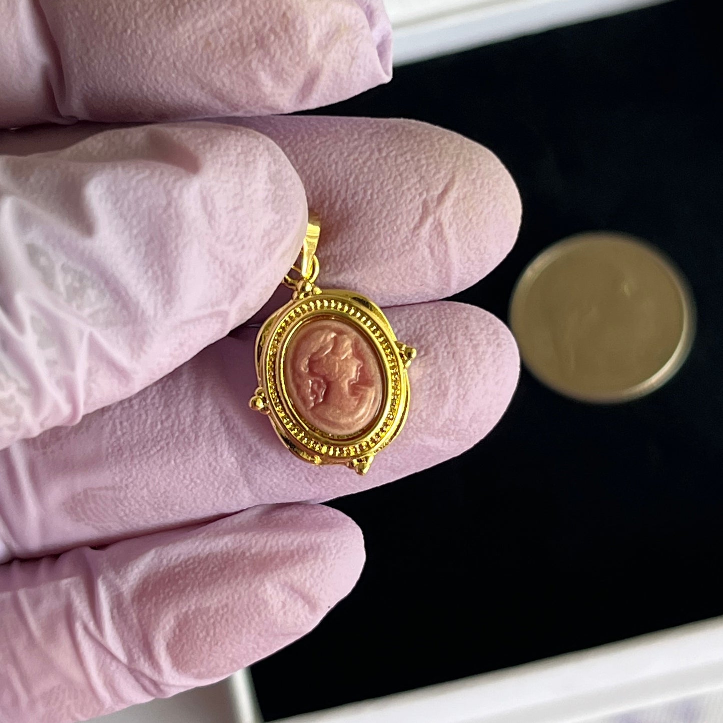 Gold Filled Vintage Cameo Pendant Charm