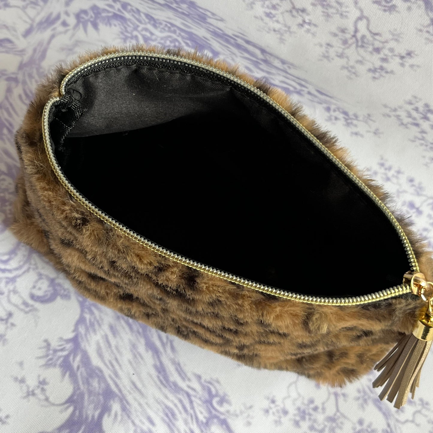 Leopard Print Cosmetic Bags- Faux Fur Makeup Pouch with Zipper & Tassel