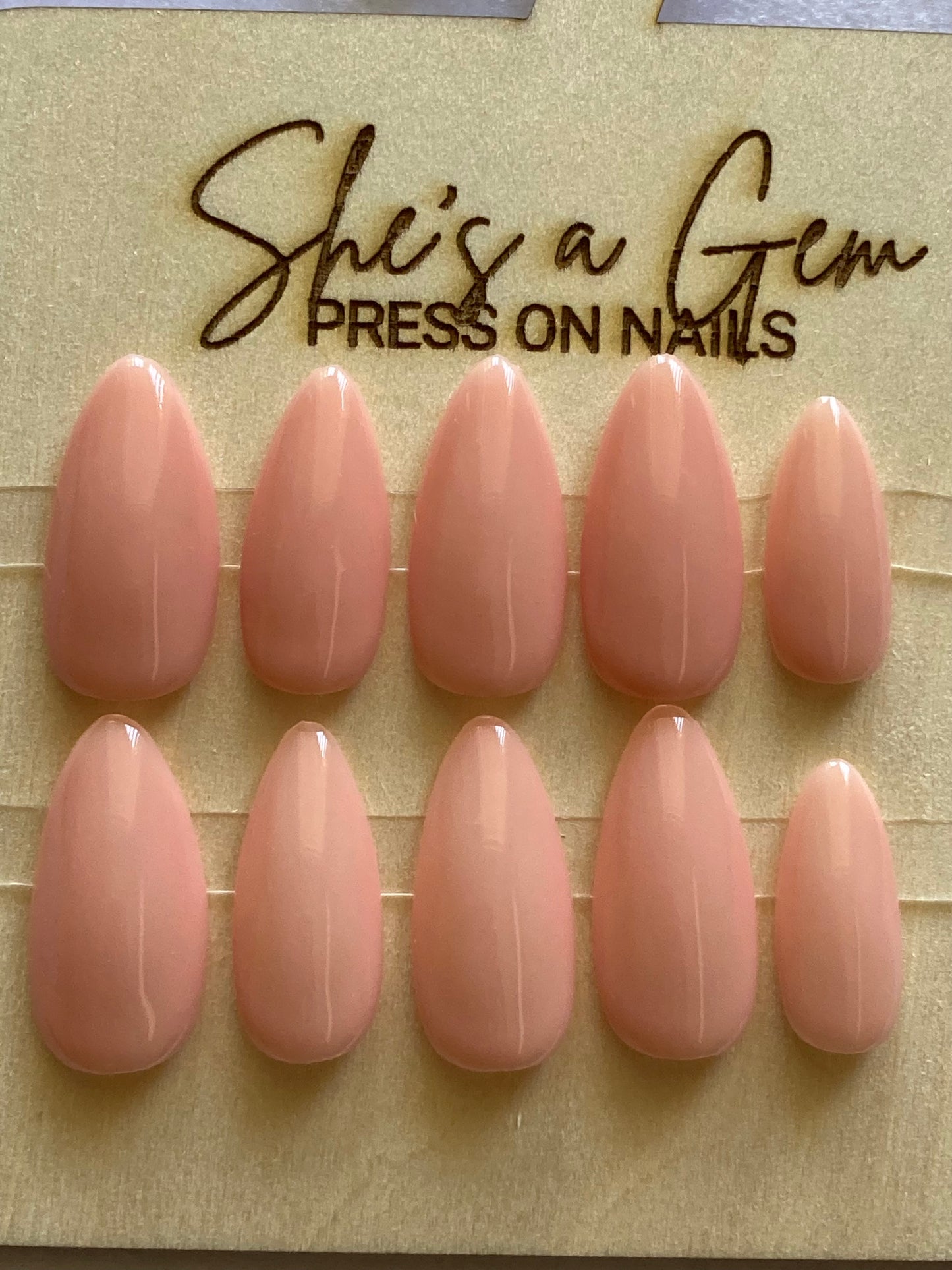 Pink Sapphire-Press on Nails